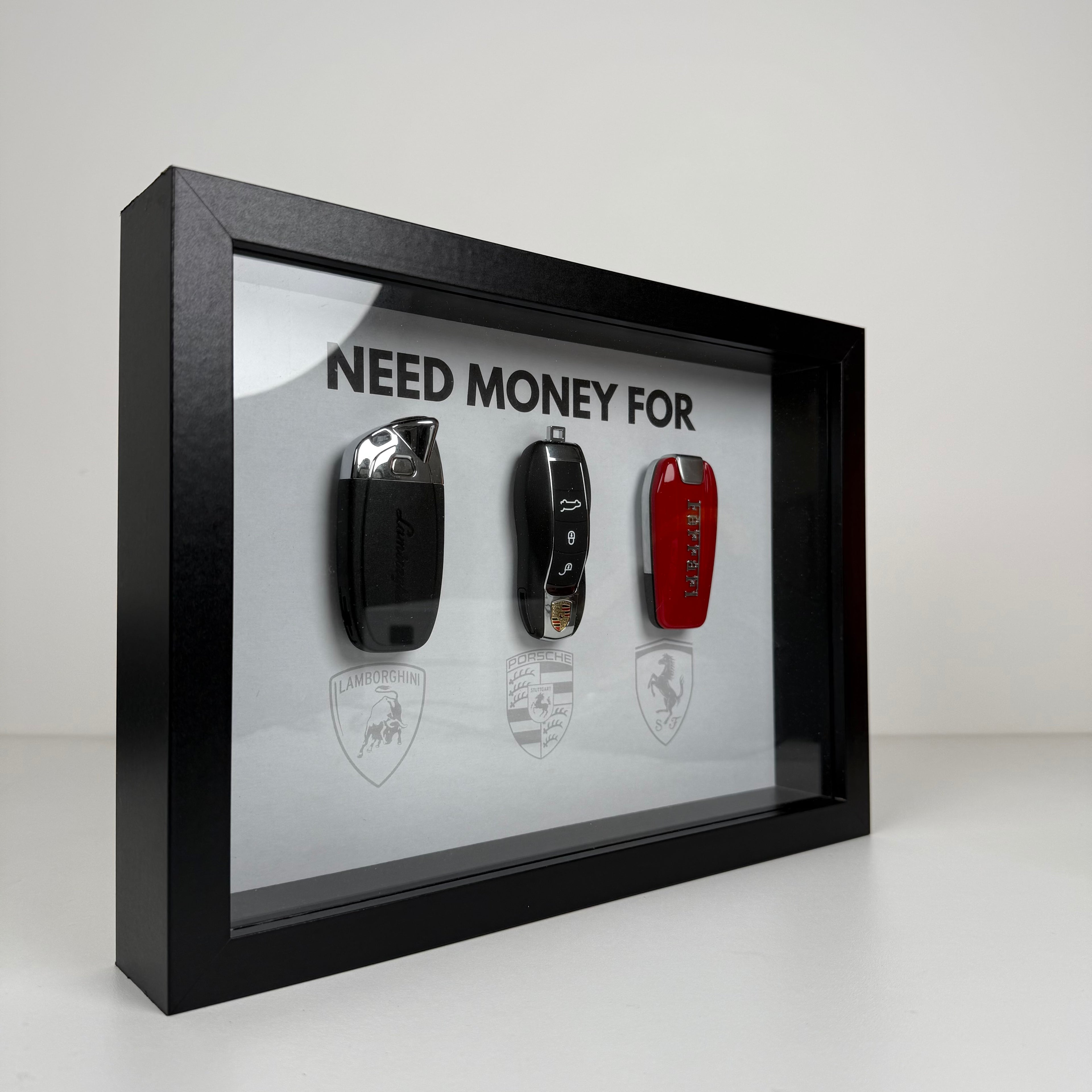 Cadre « Need money for » Cartist