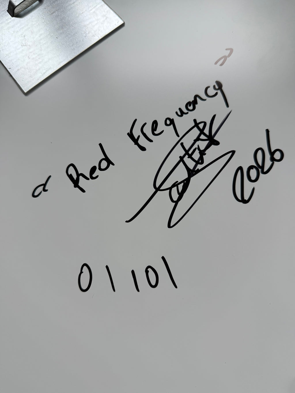 RED FREQUENCY - 01/01