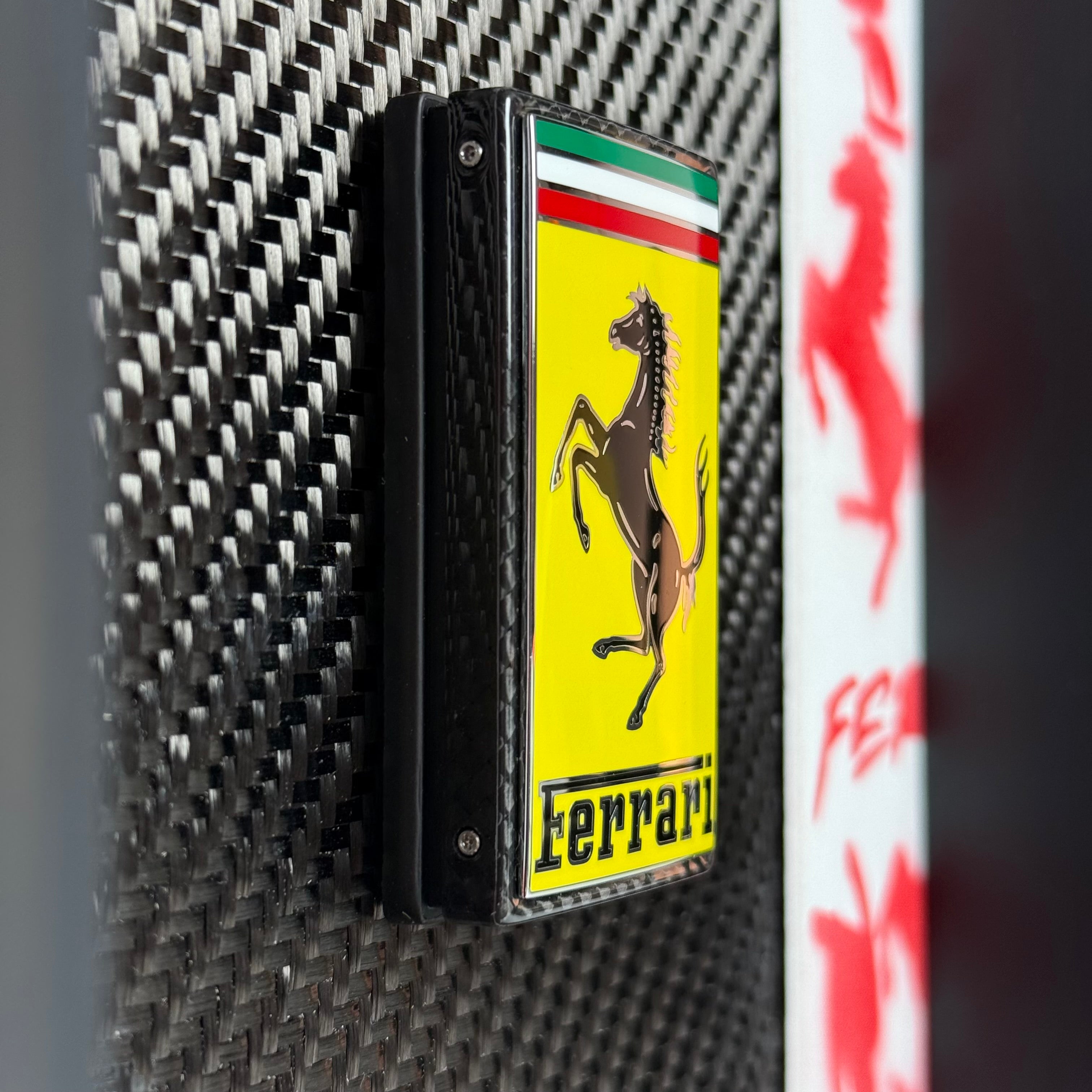 Œuvre Ferrari Roma Leggenda