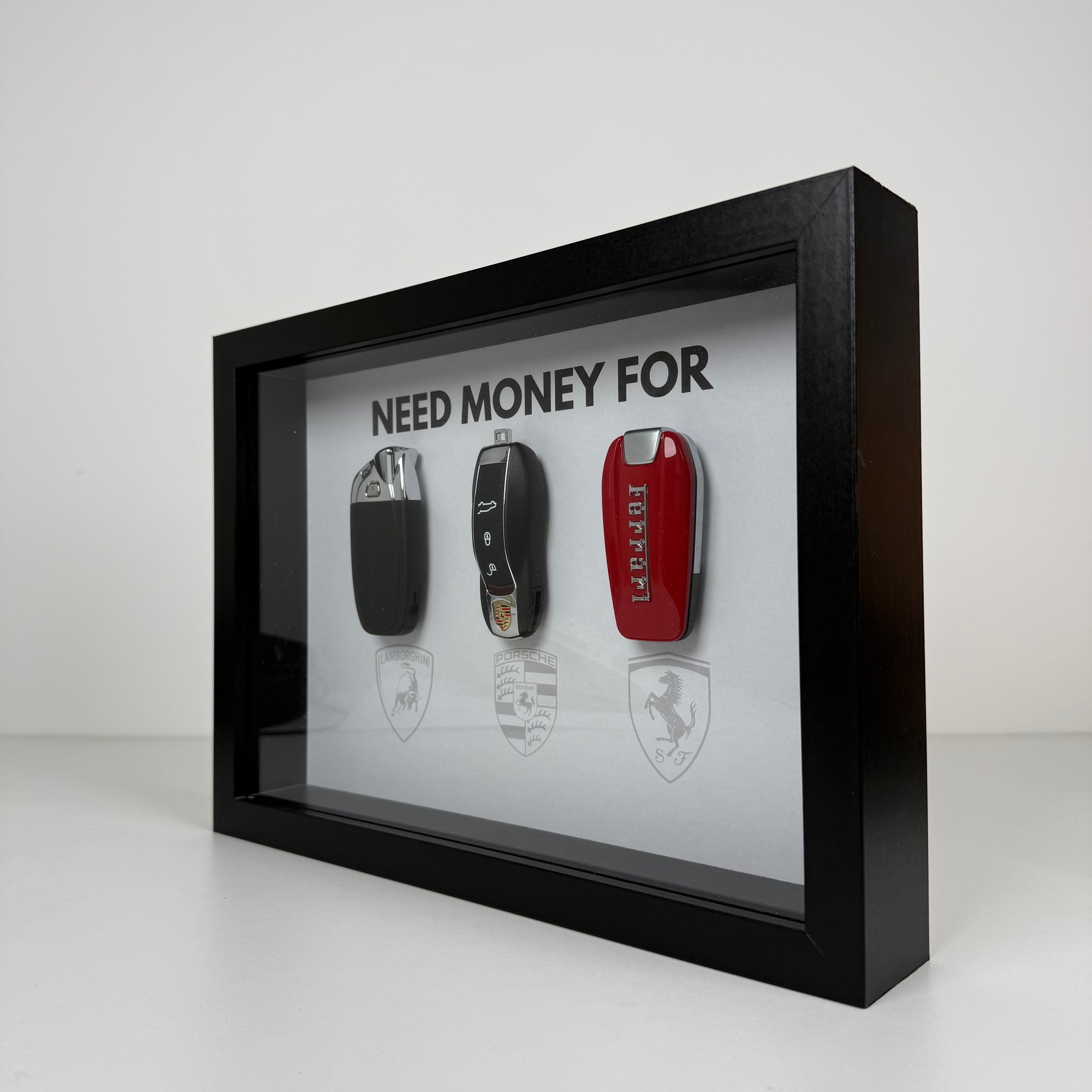 Cadre « Need money for » Cartist